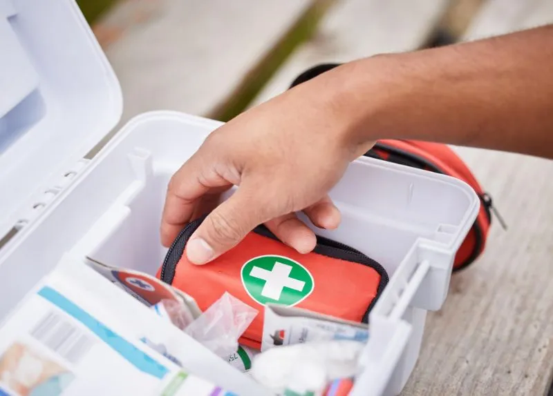 Portable Multi-Layer Medicine Storage Box: Keep Your First Aid